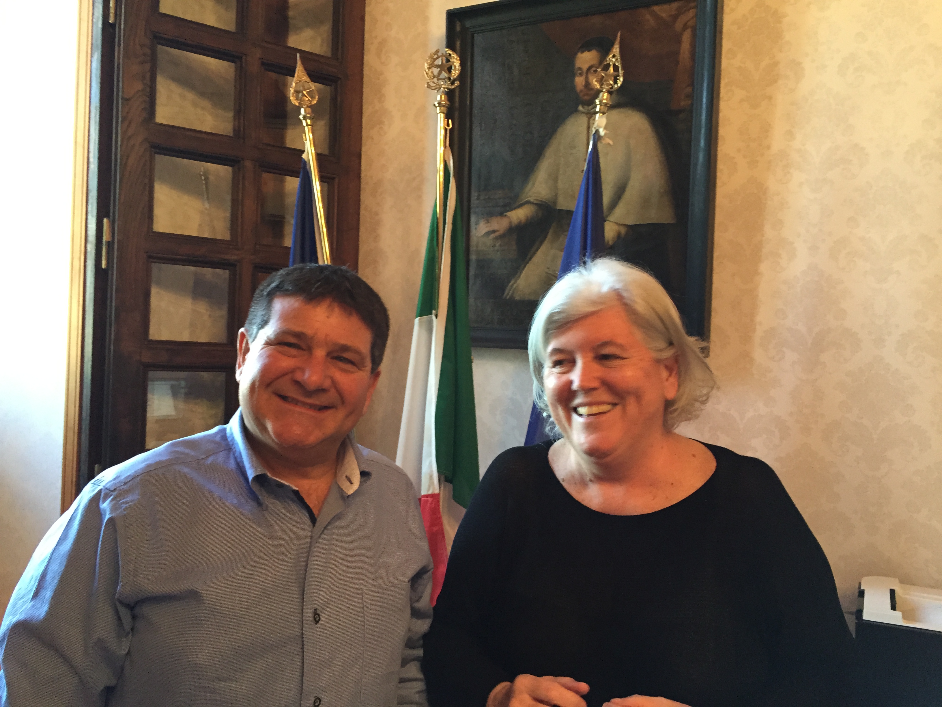 Il rettore Maria Del Zompo e il pro rettore Francesco Mola prendono parte a "Sui generis 2015"