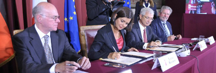 Roma, 14 settembre 2015 - firma della dichiarazione