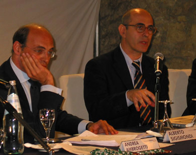 Cagliari, 20 aprile 2007 - Andrea Ambrogetti e Alberto Sigismondi presiedono il convegno Sardegna Digitale (foto: IC - ufficio stampa e web)