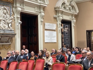 Platea qualificata per il dialogo tra medicina e filosofia