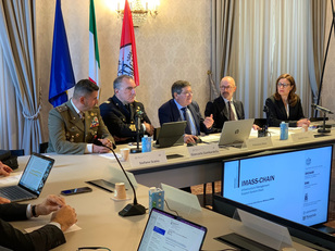 Da sinistra: Stefano Scanu, Giancarlo Gambardella, Francesco Mola, Gianni Fenu e Donatella Rita Fiorino