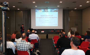Un momento della relazione a cura della professoressa e ricercatrice Hao Zhang (DGT&reg;Research Ltd. & Lancaster University, United Kingdom)&nbsp;