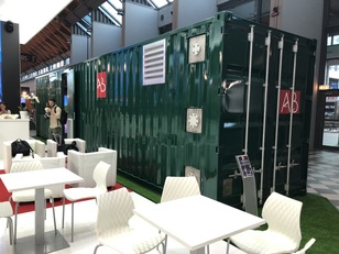 Ecomondo ha presentato idee, novit&agrave; e tendenze nelle diverse filiere economiche, dall&rsquo;edilizia al packaging, dall&rsquo;elettronica all&rsquo;automotive, dalle fonti di energia rinnovabile alla gestione dei rifiuti