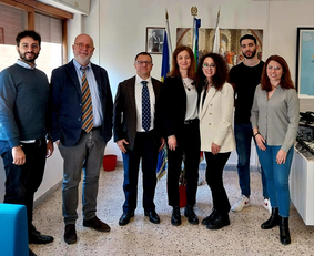 Quartu S.E., 17/2/2023 - Da sinistra: Vincenzo Gattulli (Bari), Massimo Mocci (dirigente Liceo Motzo), Gian Luca Marcialis, Grazia Terrone (Foggia-Roma Tor Vergata), Michela Gravina (Federico II), Marco Micheletto e Giulia Orr&ugrave; (Cagliari)