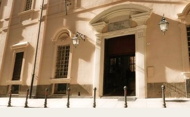 L'ingresso di palazzo Belgrano, sede del Rettorato