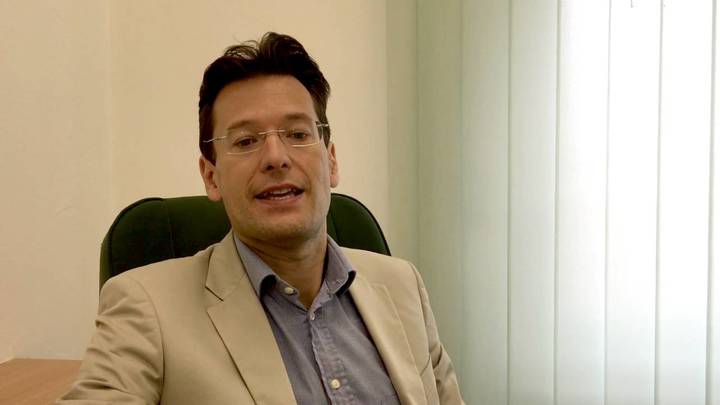 Marco Monticone: il docente viene spesso sentito dai media nazionali (quotidiani e tv) per la sua riconosciuta competenza scientifica