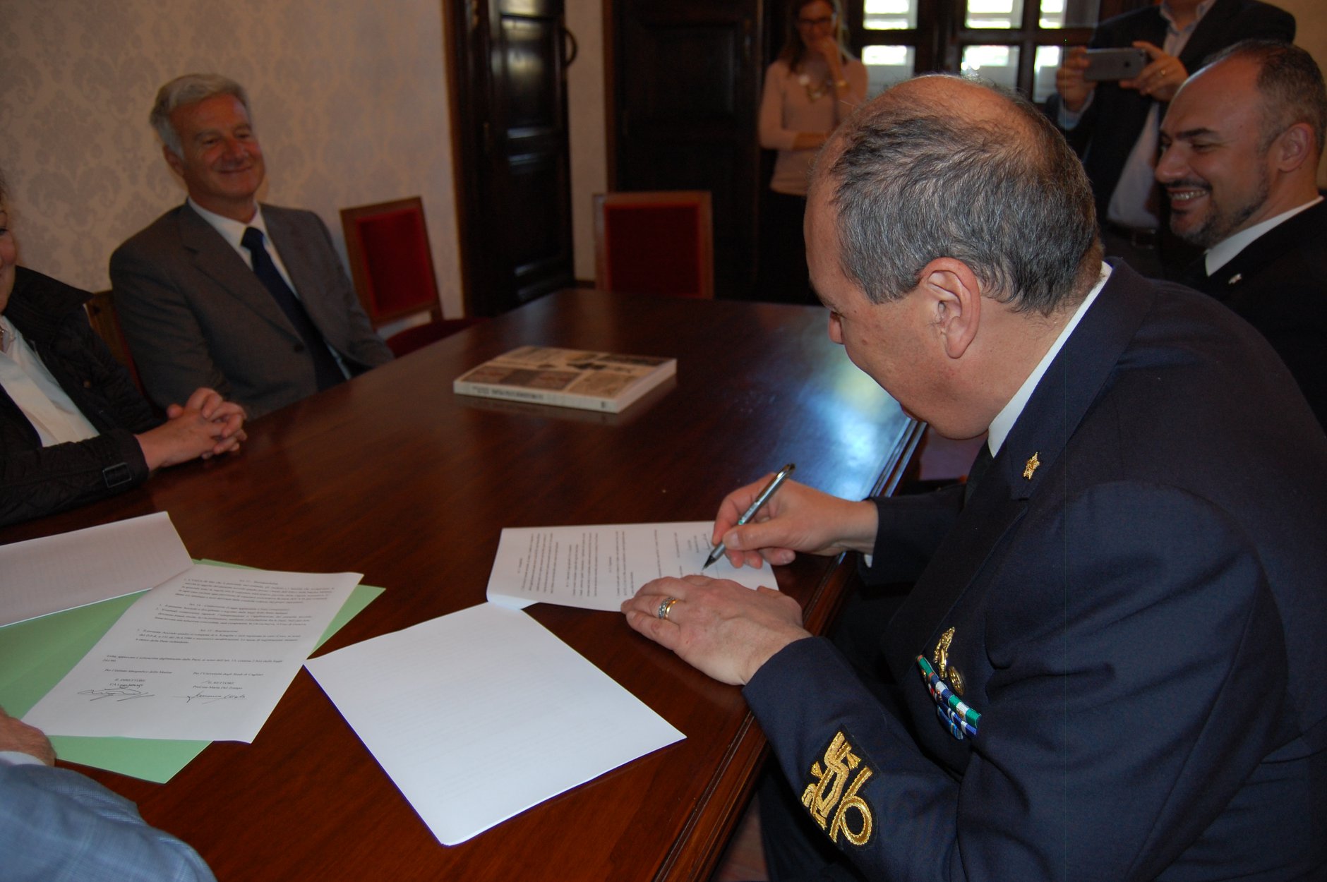 Le immagini della firma dell'accordo con l'Istituto Idrografico della Marina Militare, in Rettorato