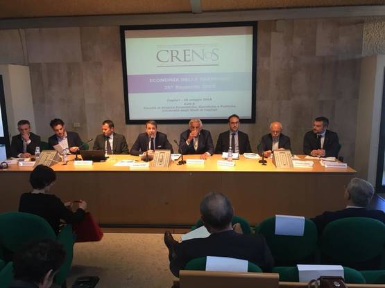 La tavola rotonda di discussione del Rapporto CRENoS