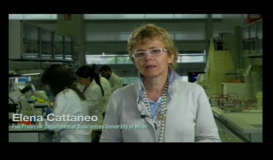 Un frame dell'intervento della professoressa Elena Cattaneo. La senatrice a vita ha con l'Università di Cagliari e la professoressa Morelli un'intesa consolidata