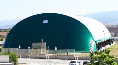 Vista panoramica della nuova copertura dell'impianto sportivo