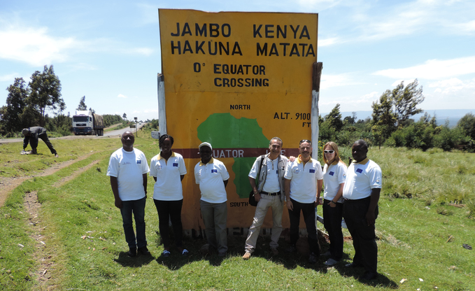 Il gruppo di lavoro FLOWERED in Kenia, all'Equatore, per il Progetto coordinato dal professor Giorgio Ghiglieri, del Dipartimento di Scienze chimiche e geologiche dell’Università di Cagliari