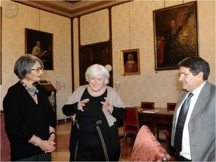 Anna Finocchiaro con il Rettore e il Prorettore vicario Francesco Mola