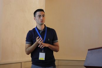 Maurizio Atzori, durante l'intervento all'Ieee Aike 2018 tenutasi in California