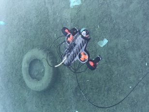 Il drone sub filoguidato viene utilizzato dai ricercatori per studiare gli habitat da restaurare