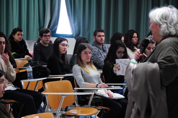 Il Rettore Maria Del Zompo incontra gli studenti: per loro una nuova sfida UniCa su temi avvincenti
