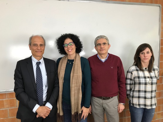 Cagliari. i ricercatori del Dipartimento di ingegneria meccanica, chimica e dei materiali: Da sinistra, Giacomo Cao, Roberta Licheri, Roberto Orr&ugrave; e Giovanna Tallarita