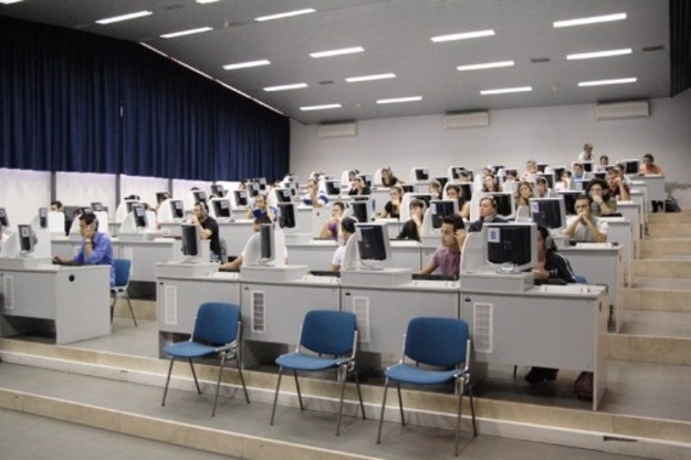 Un'immagine dei corsi al Centro linguistico