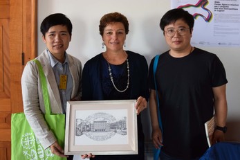 il prorettore delegato all'internazionalizzazione di UniCa, professoressa Alessandra Carucci, con Quanle Huang e Ge Wang della Guangzhou Academy of fine Arts, School of Architecture & Applied Arts