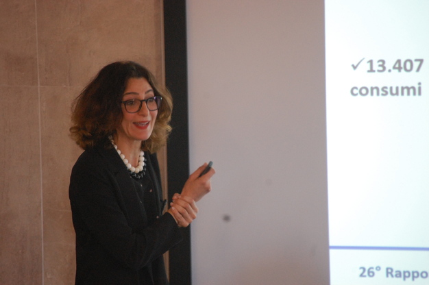 Bianca Biagi durante la presentazione del Rapporto CRENoS 2019