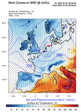 Un’istantanea delle simulazioni svolte con Wrf durante il corso: mappa di colore della temperatura, isolinee a pressione costante e campo vettoriale di velocità