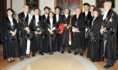Laurea ad Andrea Camilleri: la foto di gruppo con la commissione