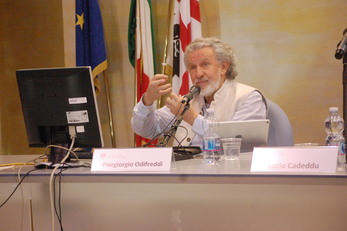 Ironia e paradossi sono una costante nel linguaggio di Piergiorgio Odifreddi