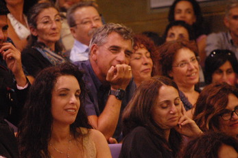 Al centro della foto, Corrado Zoppi, Presidente della Facoltà di Ingegneria e Architettura, durante l'incontro con Piergiorgio Odifreddi