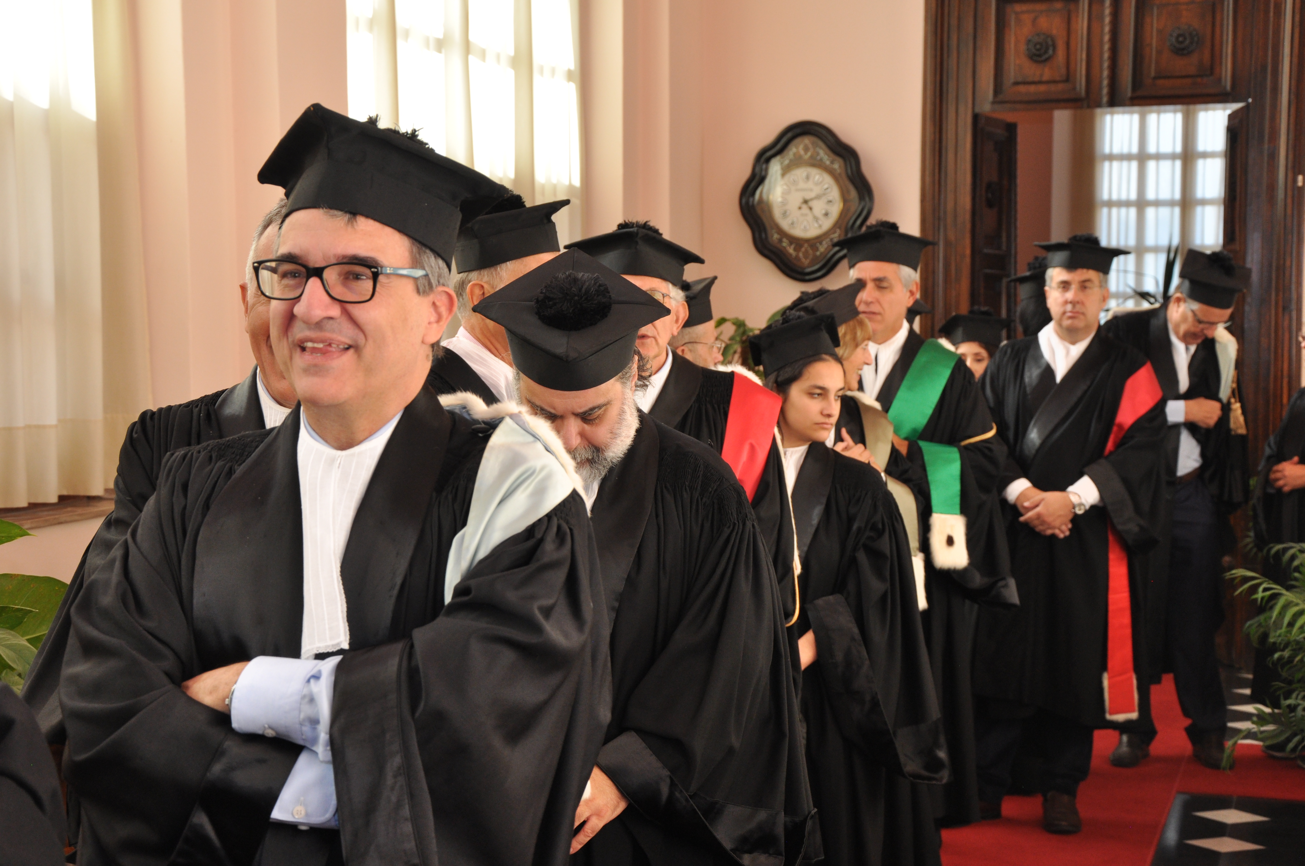 Un momento della formazione del corteo prima dell'inizio della cerimonia