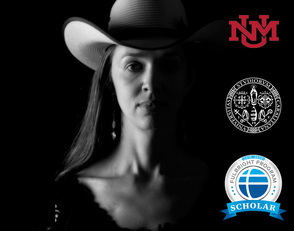 Specialista di musica country americana, etnografa e antropologa culturale e linguistica, Kristina Jacobsen fino a marzo 2020 all'Universit&agrave; di Cagliari grazie ad una borsa di studio e ricerca "Fulbright"