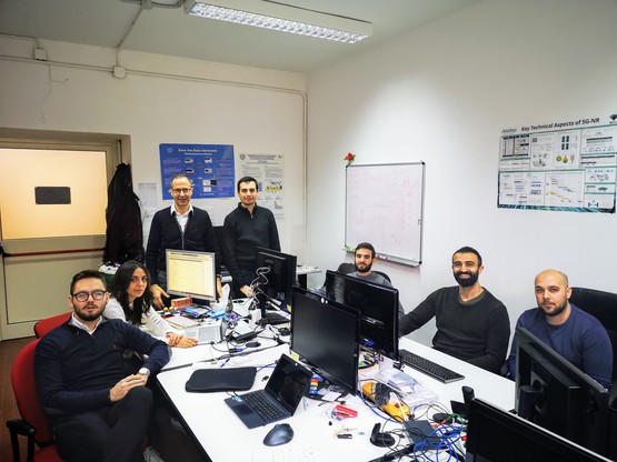 Cagliari. Alcuni degli specialisti del team di McLab. Da sinistra, Simone Porcu, Francesca Marcello, Luigi Atzori, Alessandro Floris, Claudio Marche, Fabio Casu e Raimondo Cossu