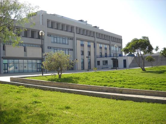 Biblioteca Beniamino Orrù del Distretto biomedico-scientifico.