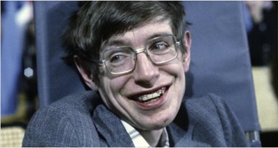 Stephen Hawking, cosmologo, fisico, matematico, astrofisico, accademico e divulgatore scientifico britannico, fra i più autorevoli e conosciuti fisici teorici al mondo