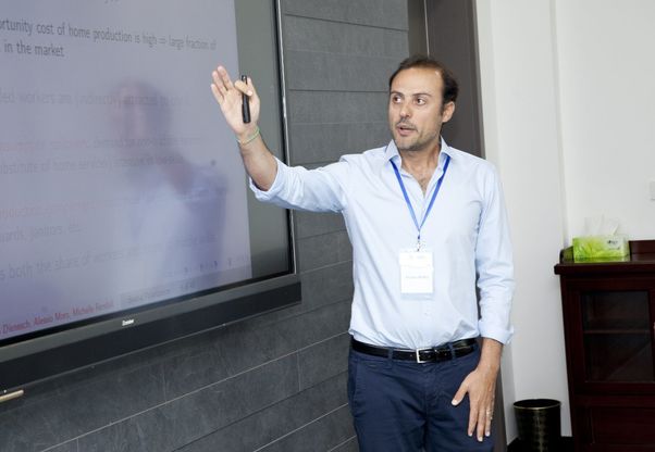 Alessio Moro, docente al DSEA: suo l'articolo scientifico firmato con Miguel Leon-Ledesma, visiting scientist di UniCa