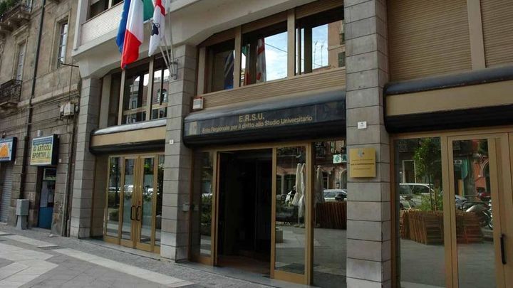 La sede dell'ERSU. nel Corso Vittorio Emanuele a Cagliari