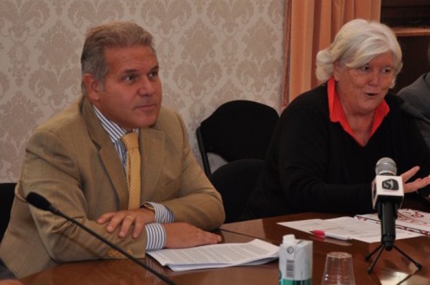 Il Direttore Generale di UniCa, Aldo Urru, con il Rettore, Maria Del Zompo