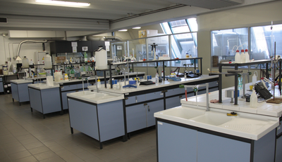 Il Laboratorio didattico di Ateneo multimediale e sperimentale e di simulazione di chimica
