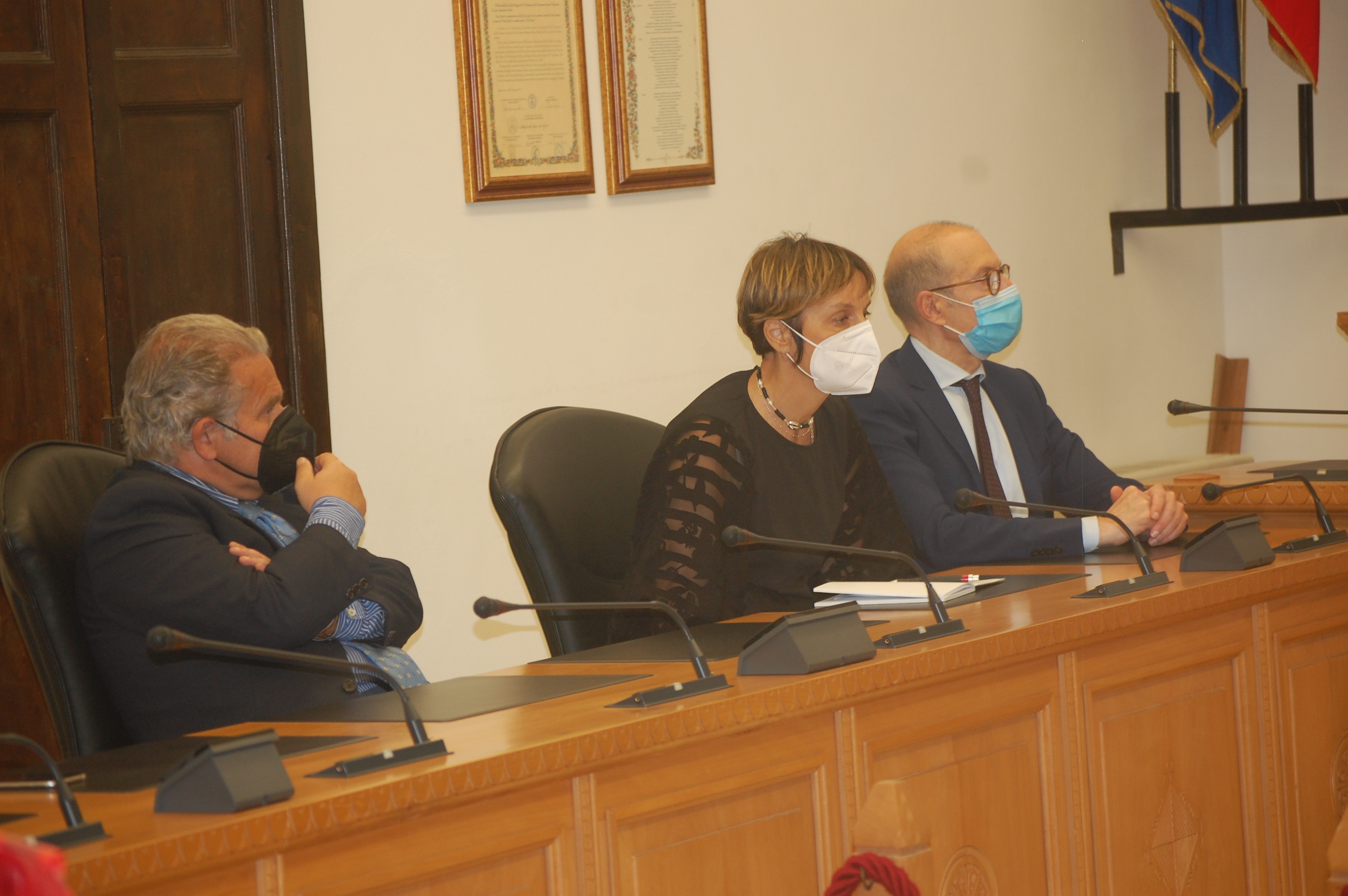 Il direttore generale Aldo Urru, il prorettore per il presidio di Monserrato Paola Fadda, il prorettore vicario Gianni Fenu