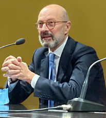 Il professor Gianni Fenu, prorettore vicario dell'Università di Cagliari