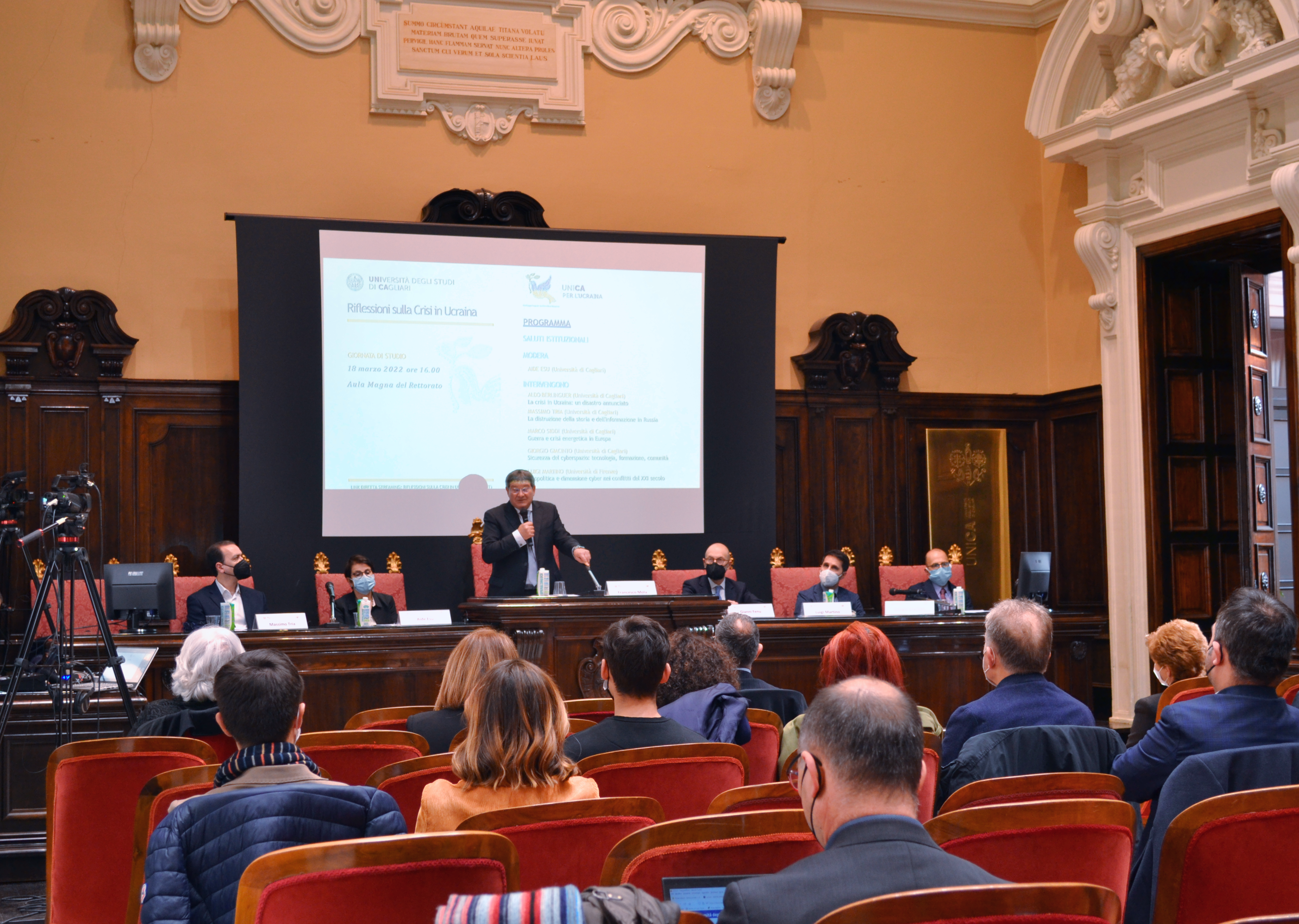 Il pubblico nell'aula magna del Rettorato