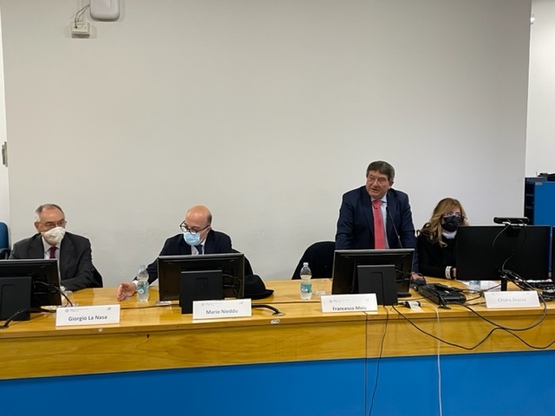 Monserrato. Il tavolo dei lavori. Da sinistra, Giorgio La Nasa, Mario Nieddu, Francesco Mola e Chiara Seazzu