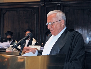 La lectio magistralis di Pietro Corsi
