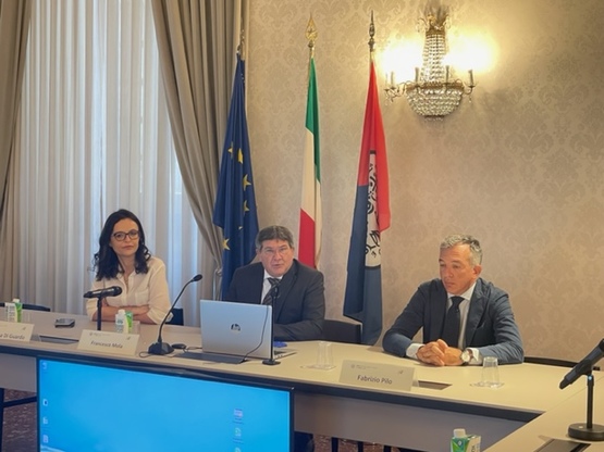 Cagliari. Da sinistra, Maria Chiara Di Guardo, Francesco Mola  e Fabrizio Pilo