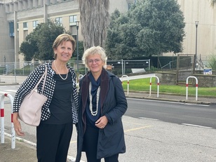 Monserrato. Da sinistra, Micaela Morelli ed Elena Cattaneo