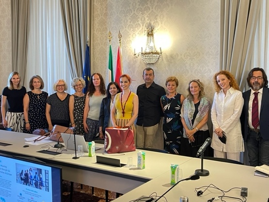 Cagliari. Il gruppo di lavoro in sala Consiglio, rettorato (foto 1)