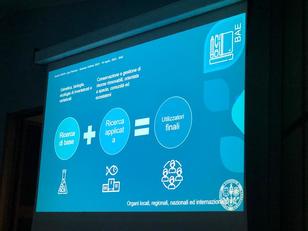 Una delle slide mostrate durante l'incontro