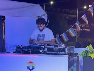 Nicola-Angus all'opera al Fico d'India