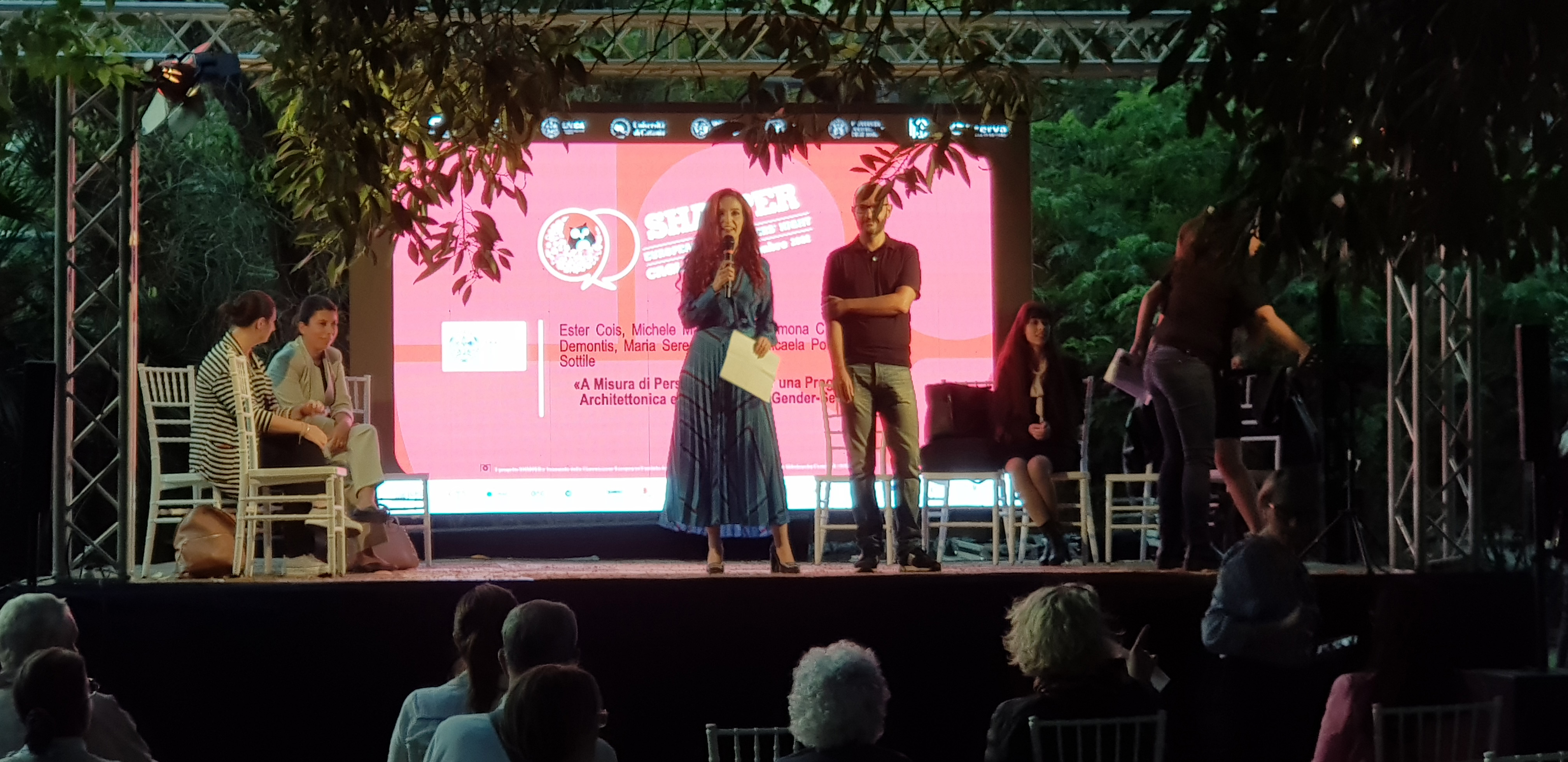 Il palco dei talk