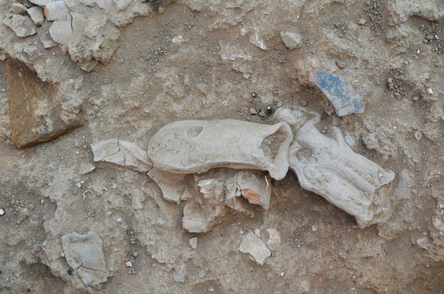 statuetta votiva rinvenuta nel sito archeologico di Nora, ex area militare