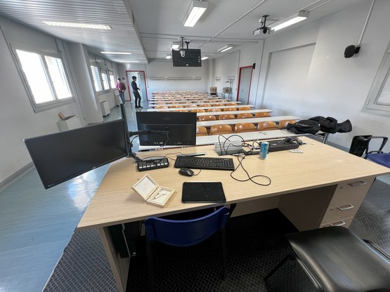 Blocco B - Aula B.jpg