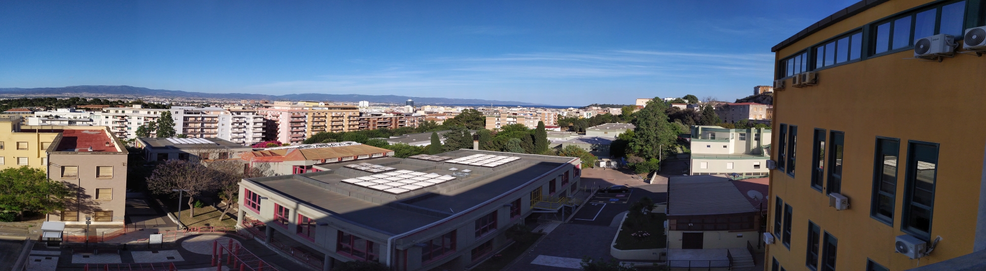 immagine panoramica di intestazione